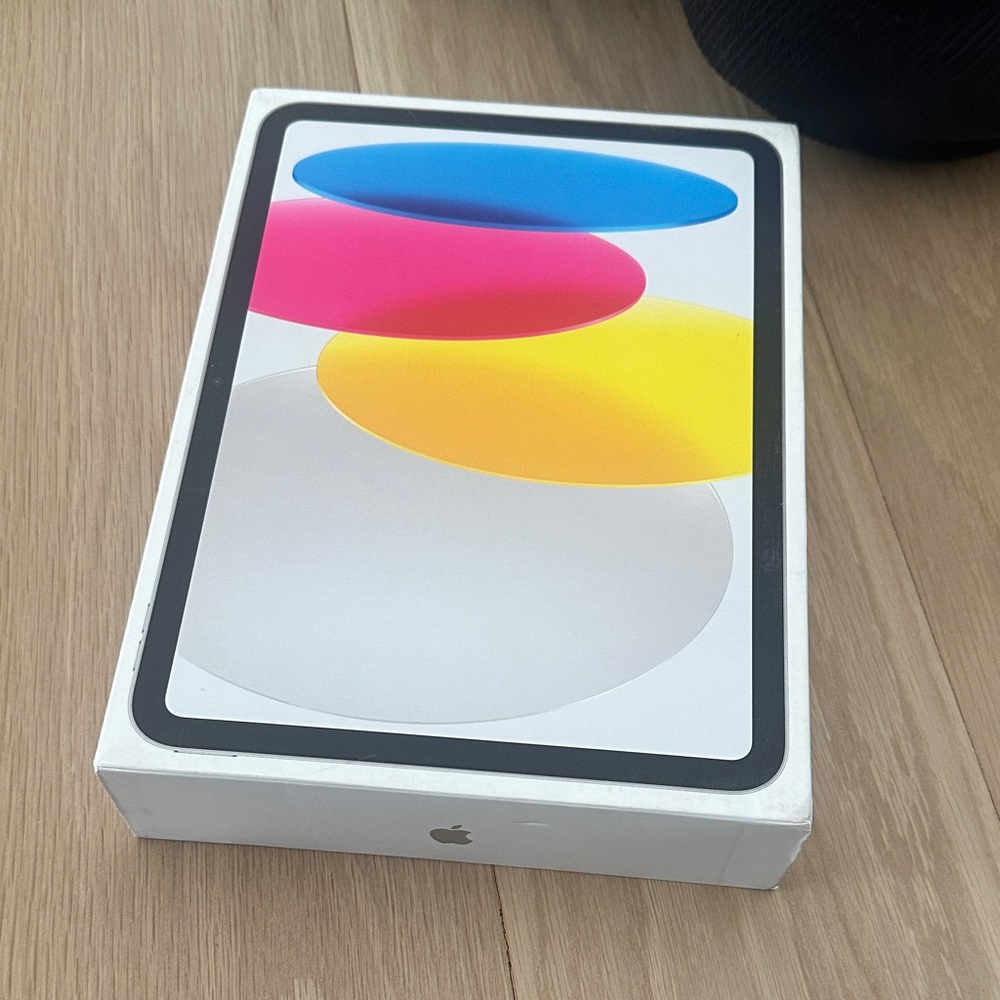 Apple iPad - brand new 256 gb